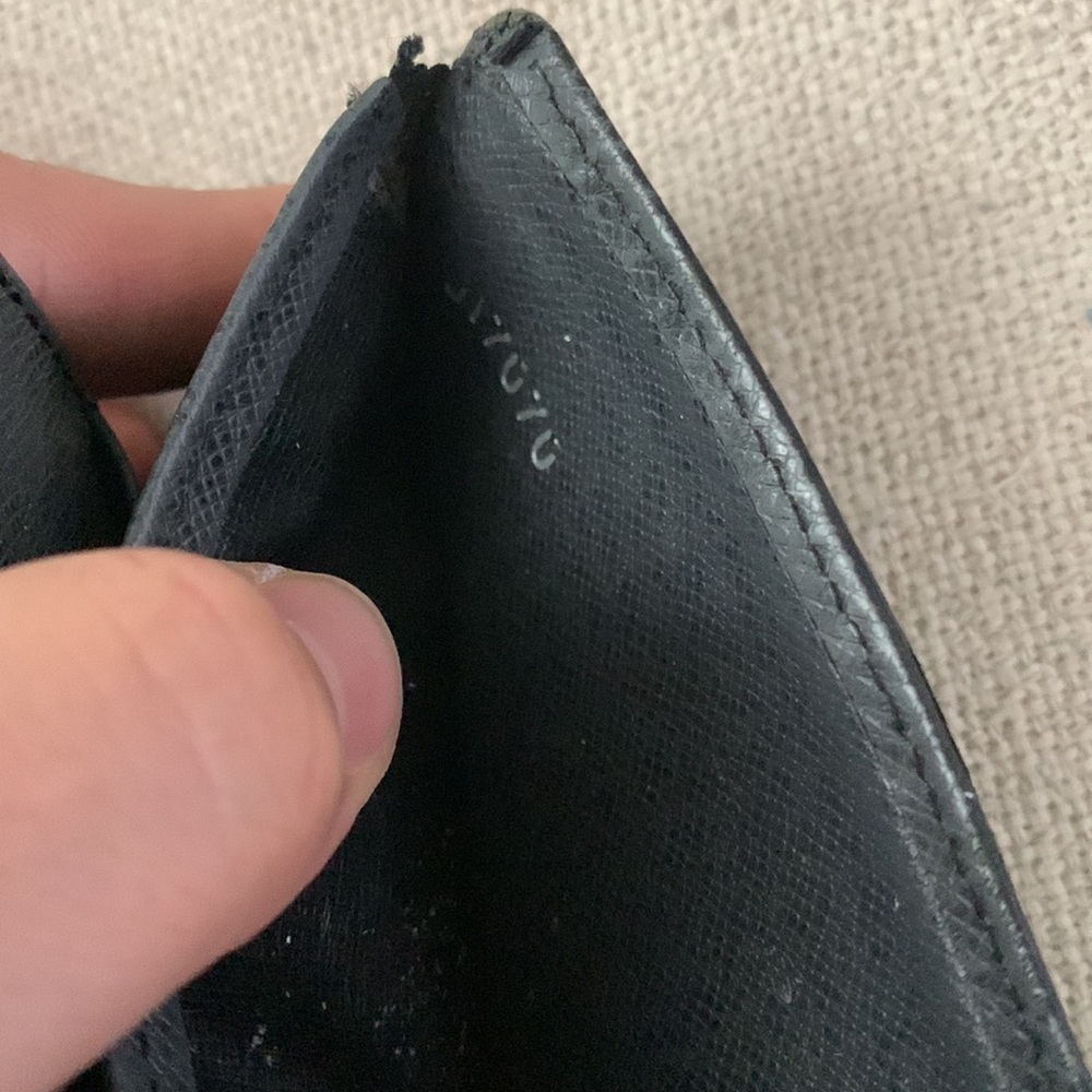 Louis‎ Vuitton Wallet Bifold Men’s One Size Dark Green Taiga Leather - Picture 9 of 13